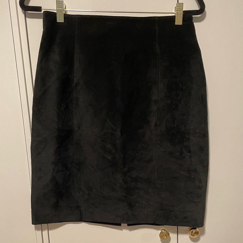 Danier genuine suede mini skirt